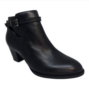 Vionic Upton Leather Ankle Bootie - Black - Water-Resistant